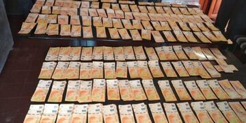 La policía recuperó parte del dinero robado\u002E