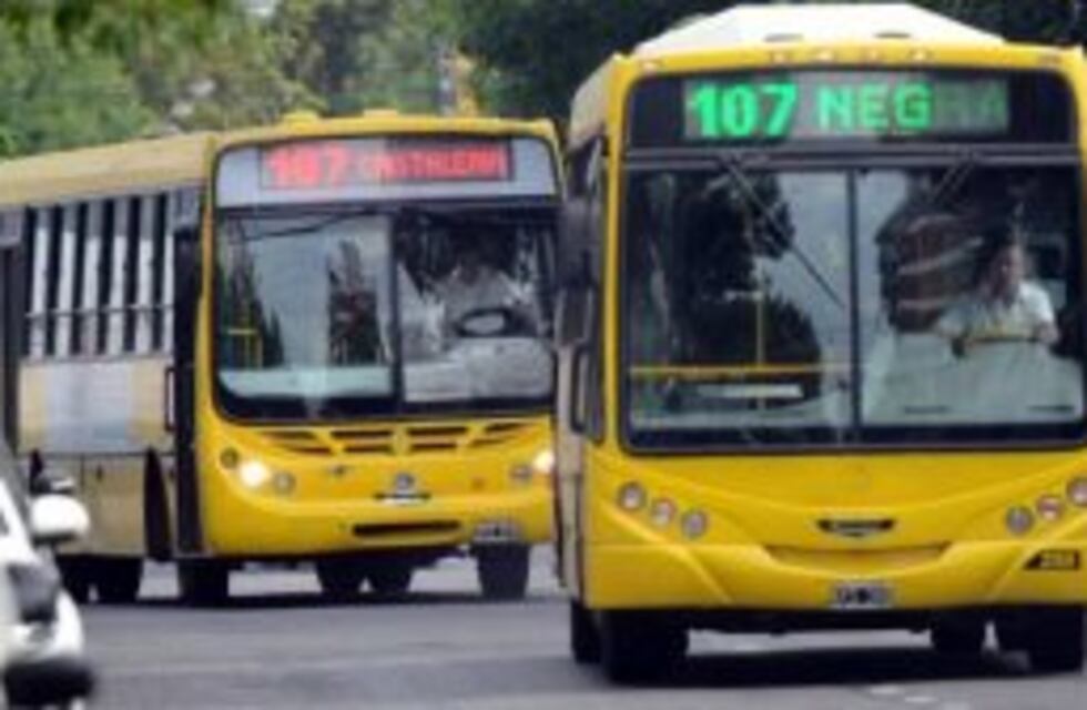 Un colectivo de la línea 107 atropelló y mató a una mujer