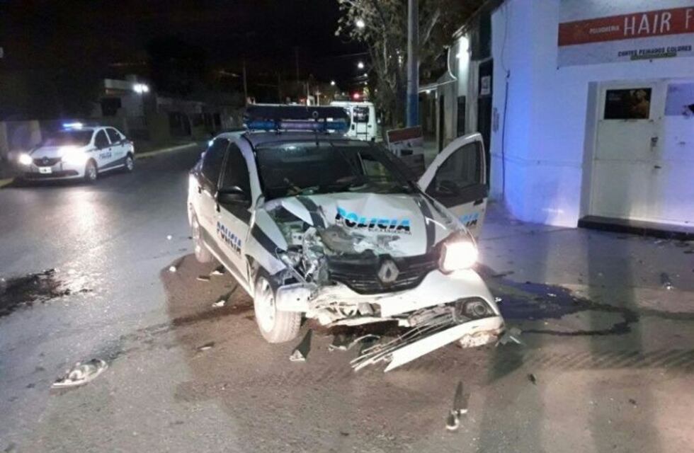 Patrullero chocó y mató a un hombre e investigan al policía conductor