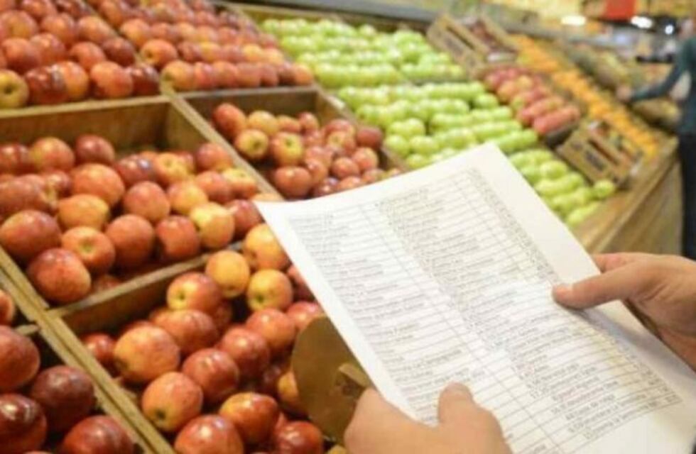 En Córdoba, almaceneros fijan en $14.573 la canasta básica