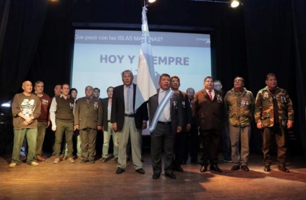 En Palpalá se rindió sentido homenaje a los héroes de Malvinas