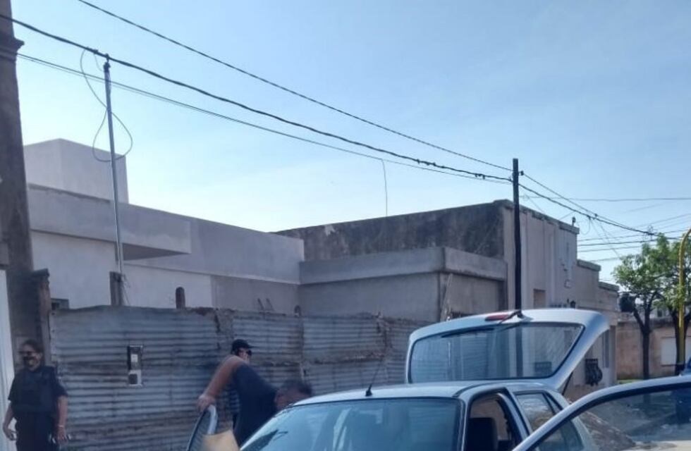 San Francisco: se incendió un auto en la vía pública