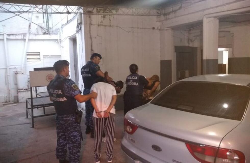 Dos mecheras detenidas en Alta Gracia: robaban acompañadas de menores de edad
