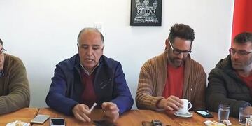 Intendentes y jefes comunales de Calamuchita se pronunciaron a favor de apoyar a la fórmula del Frente de Todos aunque algunos trabajarán por la boleta corta de candidatos provinciales\u002E