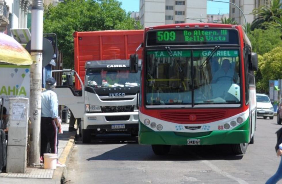 Los colectivos circulan de manera normal este viernes
