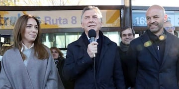 Mauricio Macri junto a Maria Eugenia Vidal y Guillermo Dietrich\u002E