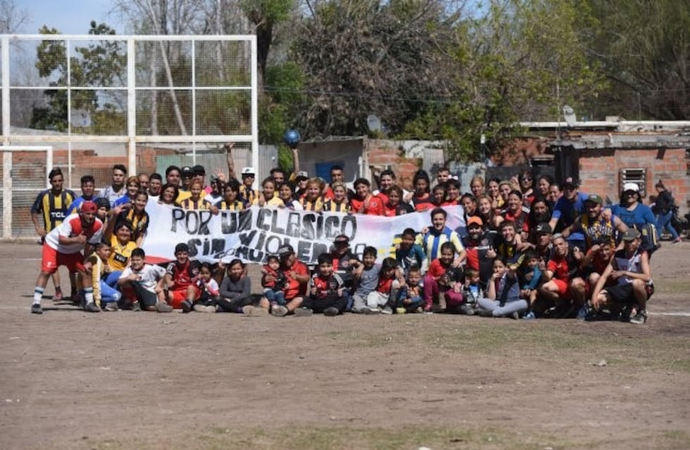 El clásico rosarino ya se jugó en Villa Banana