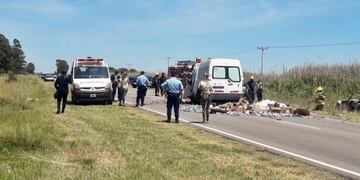 Dos fallecidos en un choque frontal en Córdoba (Infopico)