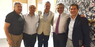 El Intendente Linares mantuvo un importante encuentro con Alberto Fernández