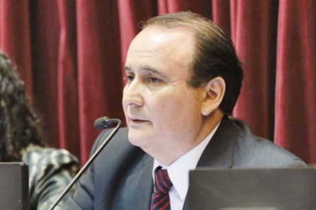 El senador santiagueño votará en contra de la legalización del aborto\u002E