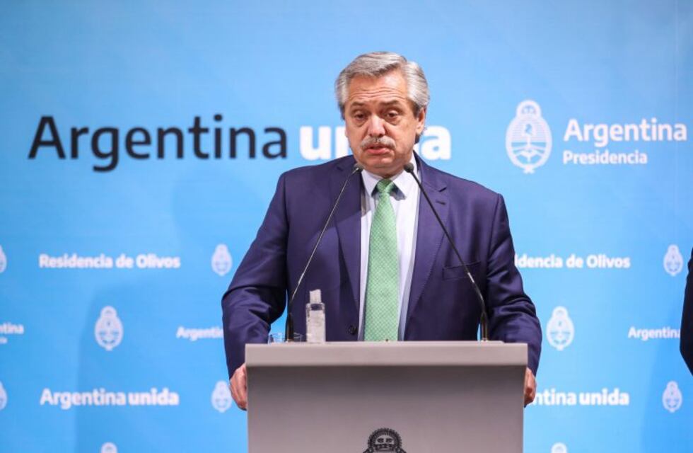 Para evitar colapsos por el coronavirus, llegarán médicos cubanos y de otras nacionalidades