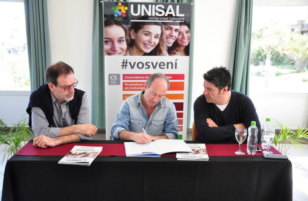 Monte Hermoso: El Intendente firmó un convenio de colaboración con la Universidad Salesiana
