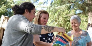 Con la coordinación de María José Giordano, casi cien mujeres ponen su esfuerzo y trabajo para formar parte de esta movida solidaria\u002E