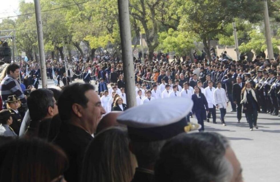 Festejos por el 9 de julio: una multitud celebró el Día de la Independencia en la Costanera