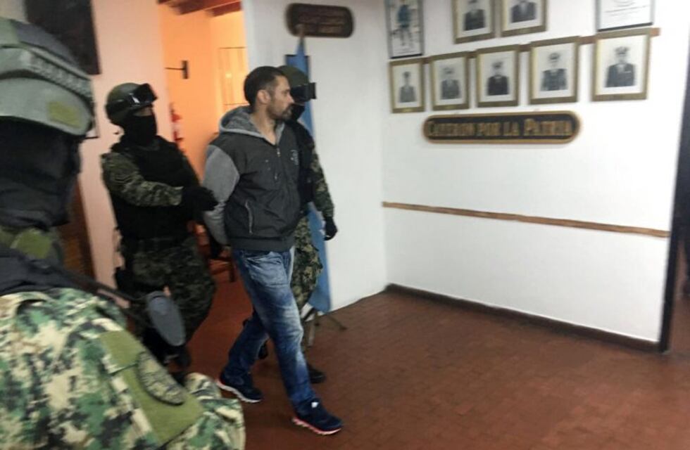 El abogado de Pérez Corradi dijo que la ex SIDE lo ayudó a fugarse