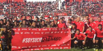 Muchas de la interminable lista de figuras que pasaron por estos 100 años de Instituto, en el Monumental\u002E