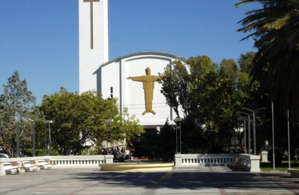Cierran una Iglesia en Alvear por el primer caso de coronavirus