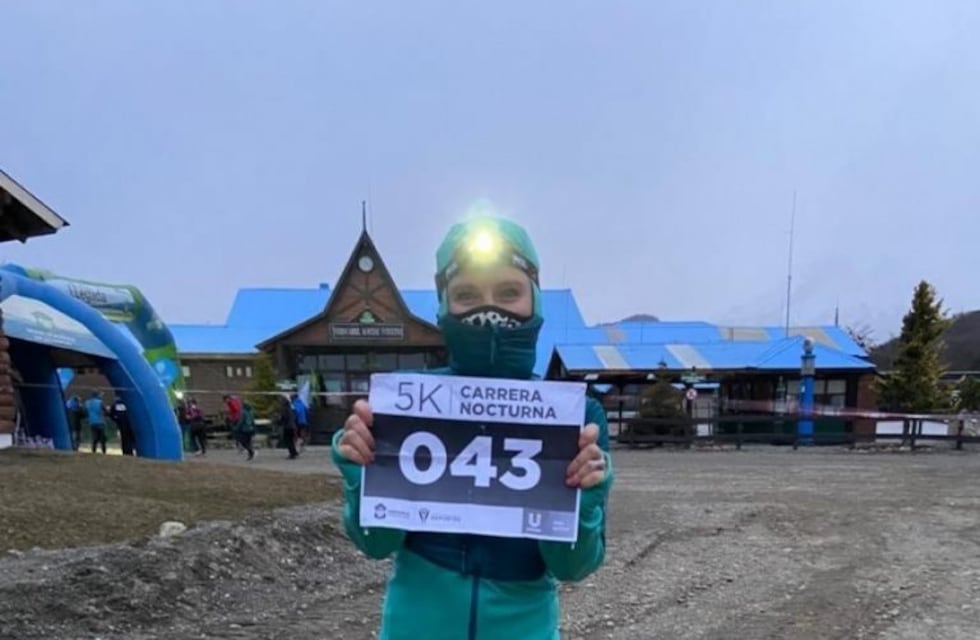 La carrera nocturna organizada por el Municipio tuvo una gran participación