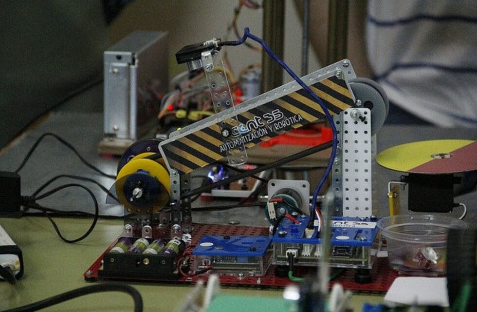 CENT 35 abrió las inscripciones del Ciclo Lectivo 2019 proponiendo "carreras del futuro"