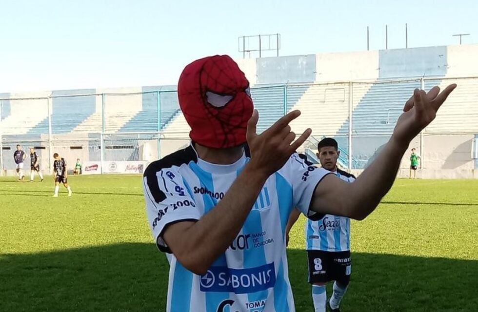 Racing y un goleador con súper poderes