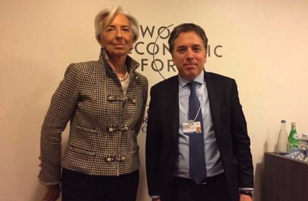 Argentina pedirá al FMI un acuerdo financiero stand by