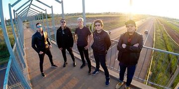 La Corte del Señor Manga conjunto de música de rock en Posadas\u002E