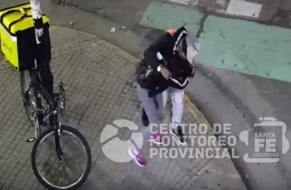 Trapito violento arrastró y golpeó a una joven en un local de Pellegrini al 1400