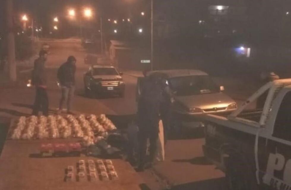 San Pedro: interceptan utilitario con cigarrillos y diversos elementos de contrabando