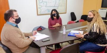 Se viene la Tarjeta Arriba Familia para vecinos en situación de vulnerabilidad