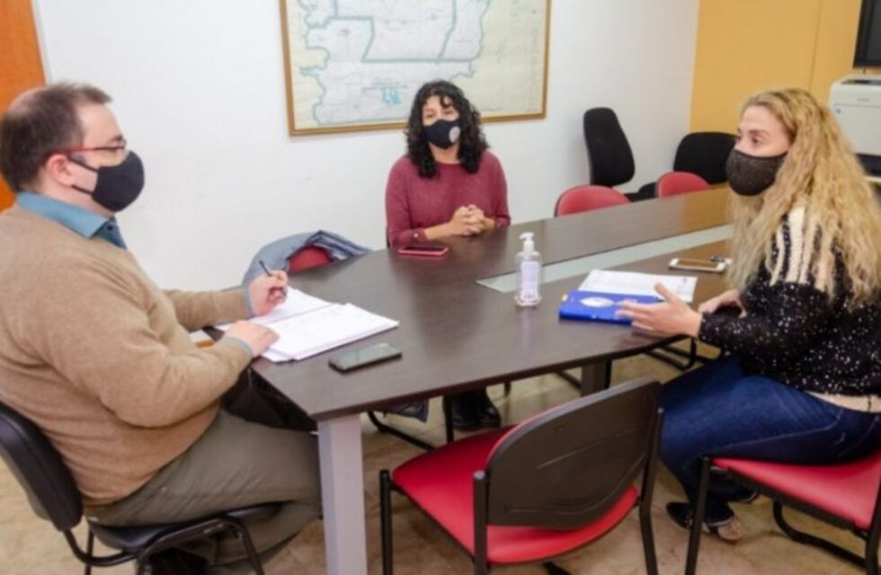 Se viene la Tarjeta Arriba Familia para vecinos en situación de vulnerabilidad