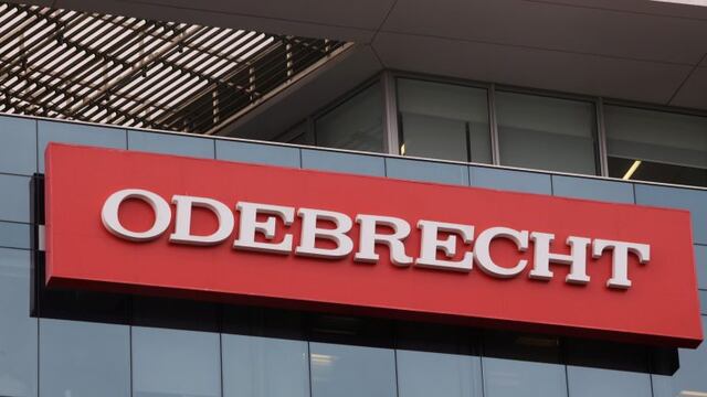 FILE PHOTO: A sign of the Odebrecht Brazilian construction conglomerate is seen at their headquarters in Lima, Peru, January 24, 2017. REUTERS/Guadalupe Pardo/File Photo peru lima  sede de Odebrecht en lima escandalo corrupcion odebrecht