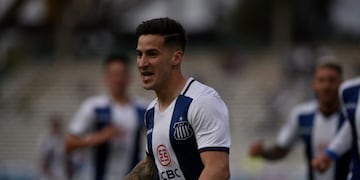 Gol de Jonathan Menéndez\u002E