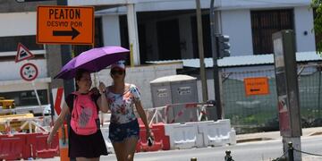 La Ciudad atraviesa la segunda ola de calor del año y continúa vigente el alerta naranja\u002E (DPA)