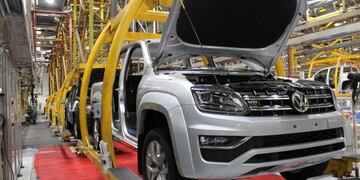 El demandante ya no podía seguir al día con la financiación para adquirir una Amarok nueva\u002E (Archivo)