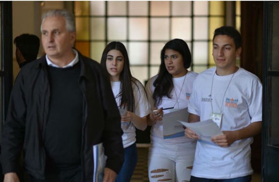 Elecciones Legislativas: la mayoría de las mesas estuvieron habilitadas a las 8.15 en Córdoba