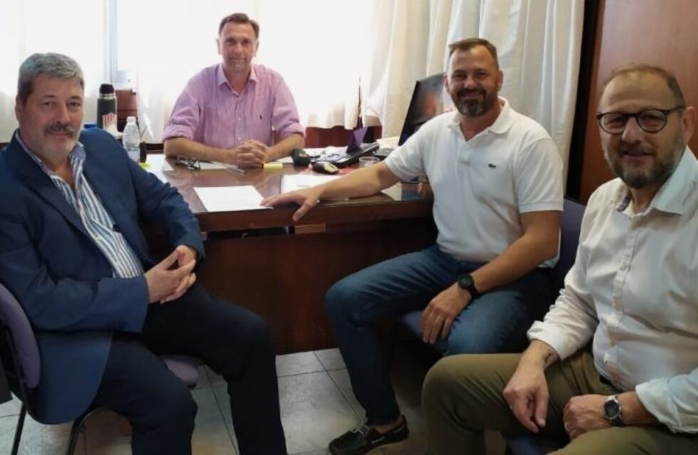 Funcionarios municipales se reunieron con referentes de la Secretaría de Industria de la Provincia