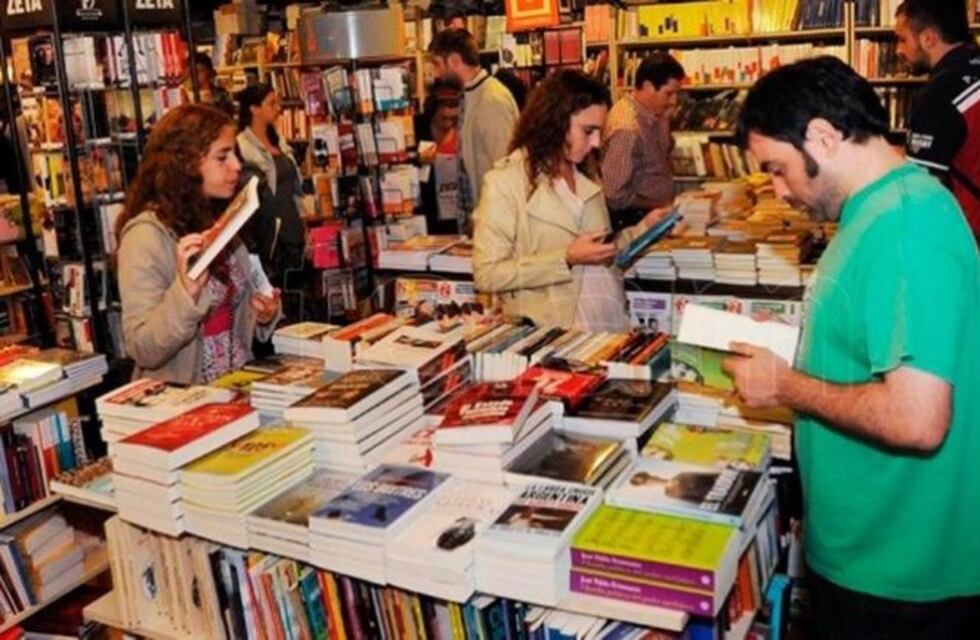 Llega La Noche de las Librerías: lista de comercios adheridos y de actividades