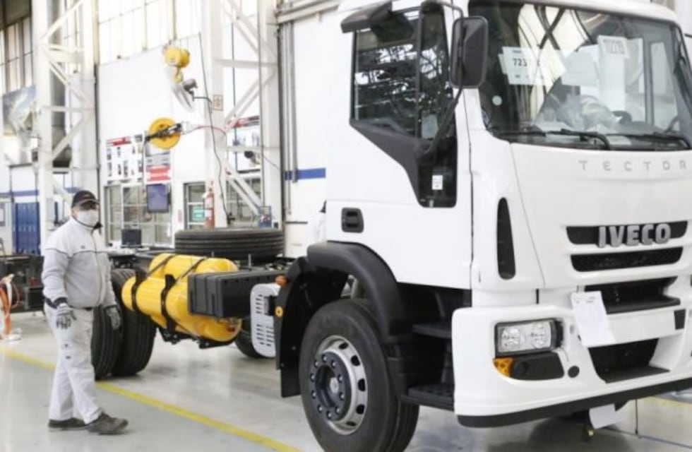 Se fabricó en Córdoba el primer camión a GNC del país