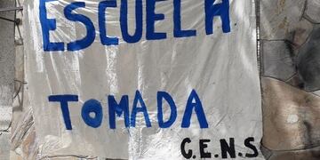 Alumnos de la escuela Nigelia Soria tomaron el colegio de forma simbólica\u002E (ATE)