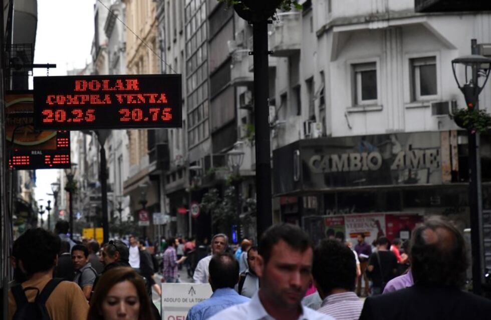 El dólar cerró en $20,83 tras otra intervención del Banco Central