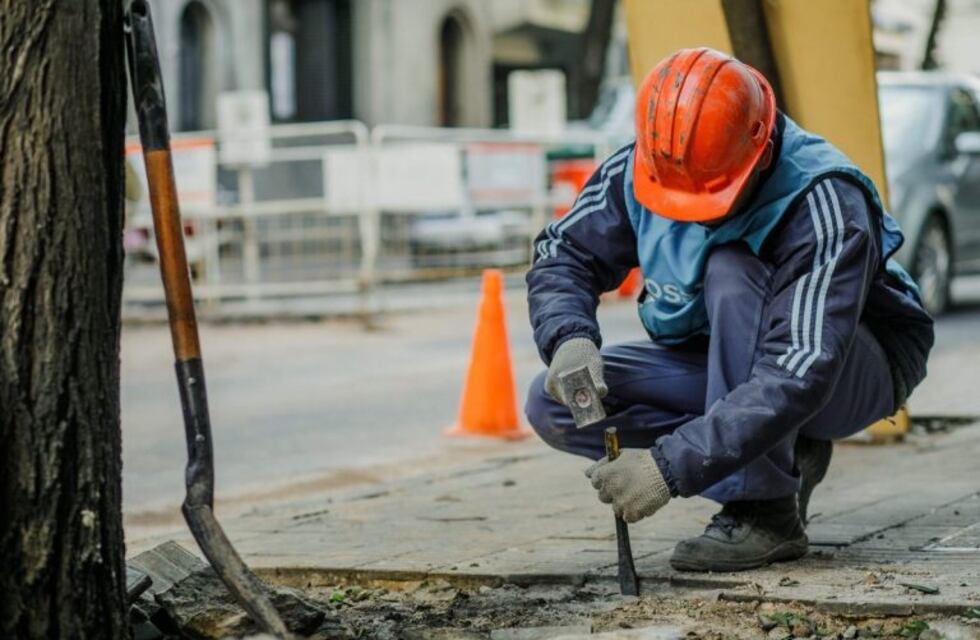 Sin tropiezos: Rosario recibió $21 millones para reparar las veredas rotas