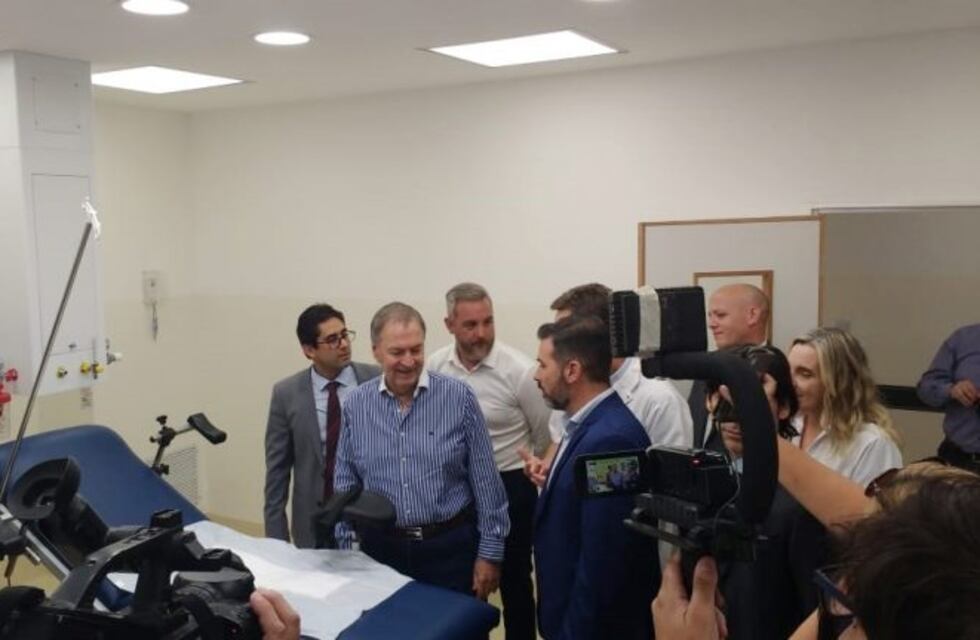 Schiaretti habilitó nuevas salas en el hospital de La Calera