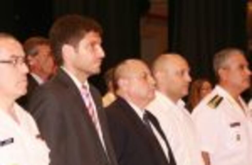 Ingresaron 335 nuevos agentes a la Policía de Santa Fe