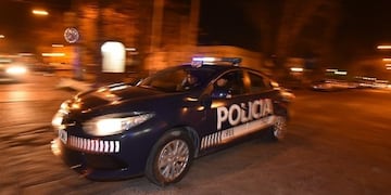 Personal policial detuvo a dos hombres en el departamento de Rivadavia con drogas y dinero en efectivo\u002E