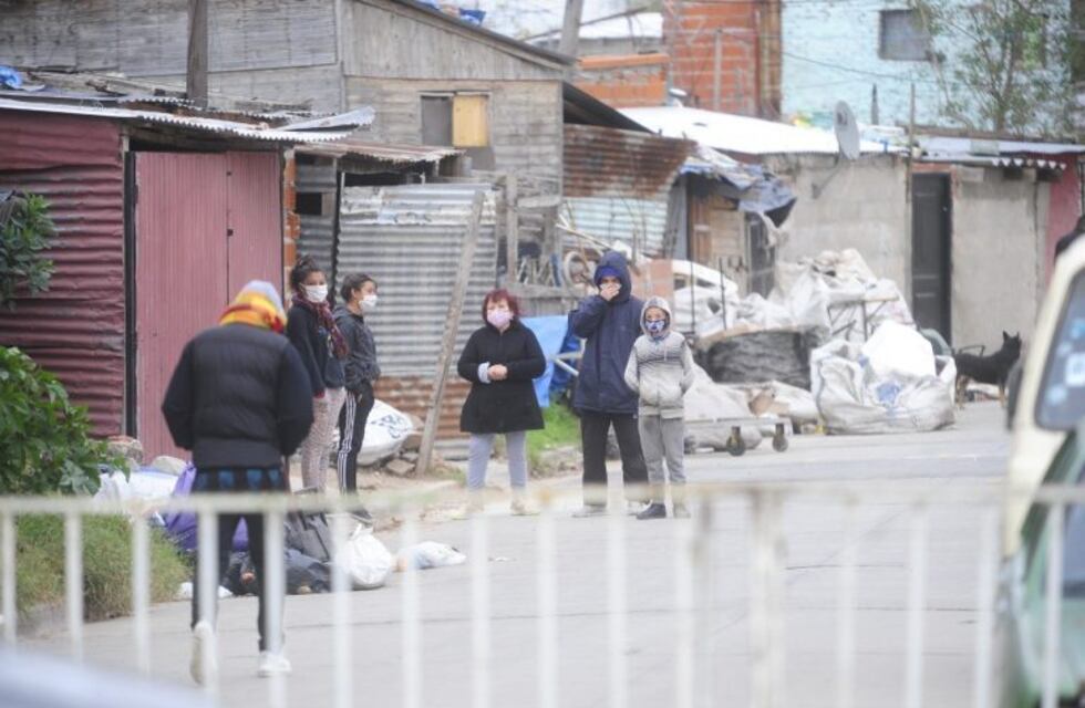 Arroyo: "Estamos armando un plan de asistencia alimentaria especial para los barrios aislados"