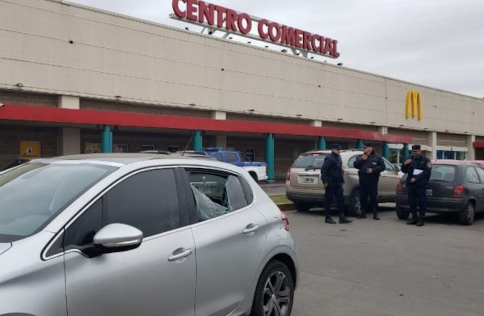 Hallan el segundo auto robado durante el secuestro en Alta Córdoba