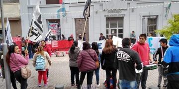 Organizaciones sociales se manifestaron en Viedma\u002E