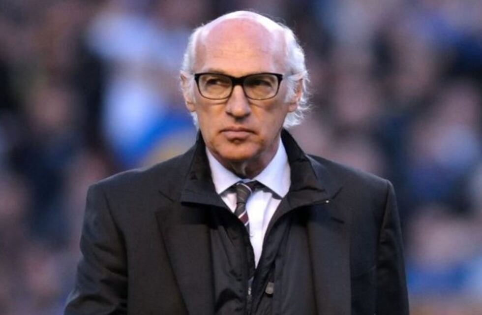 El ex Boca Christian Giménez se retiró y Carlos Bianchi estuvo presente en su partido homenaje