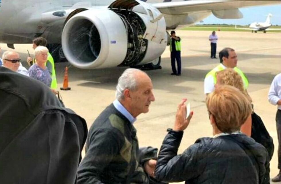 Aterrizaje de emergencia de un avión que venía a Rosario