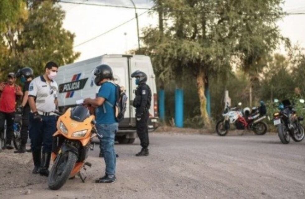 Más de 4.000 detenidos por violar la cuarentena en todo San Juan